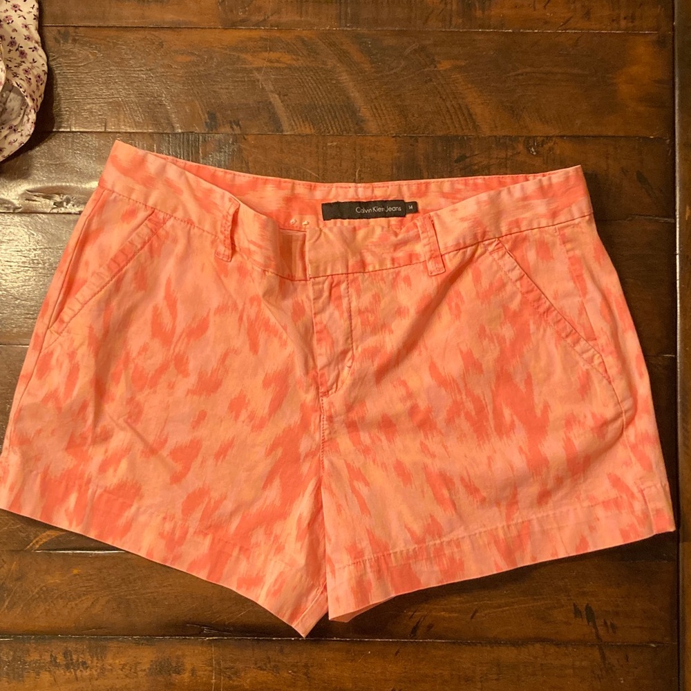 Calvin Klein Women's Coral Patterned High Waist Shorts